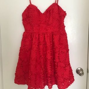 US 10 red H&M dress with adjustable straps and light built-in bra padding